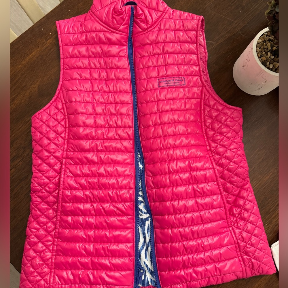 Vineyard vines vest
